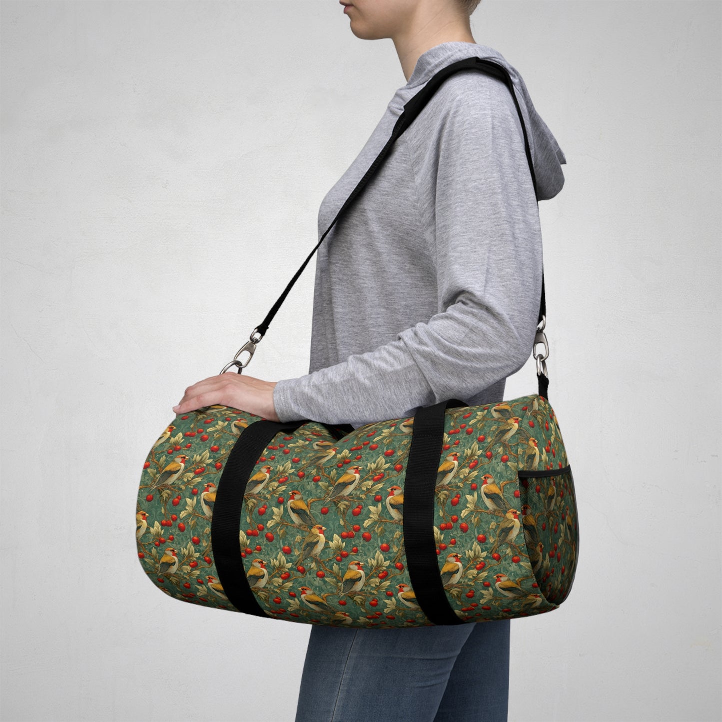 VINTAGE BIRDS & BERRIES - DUFFLE