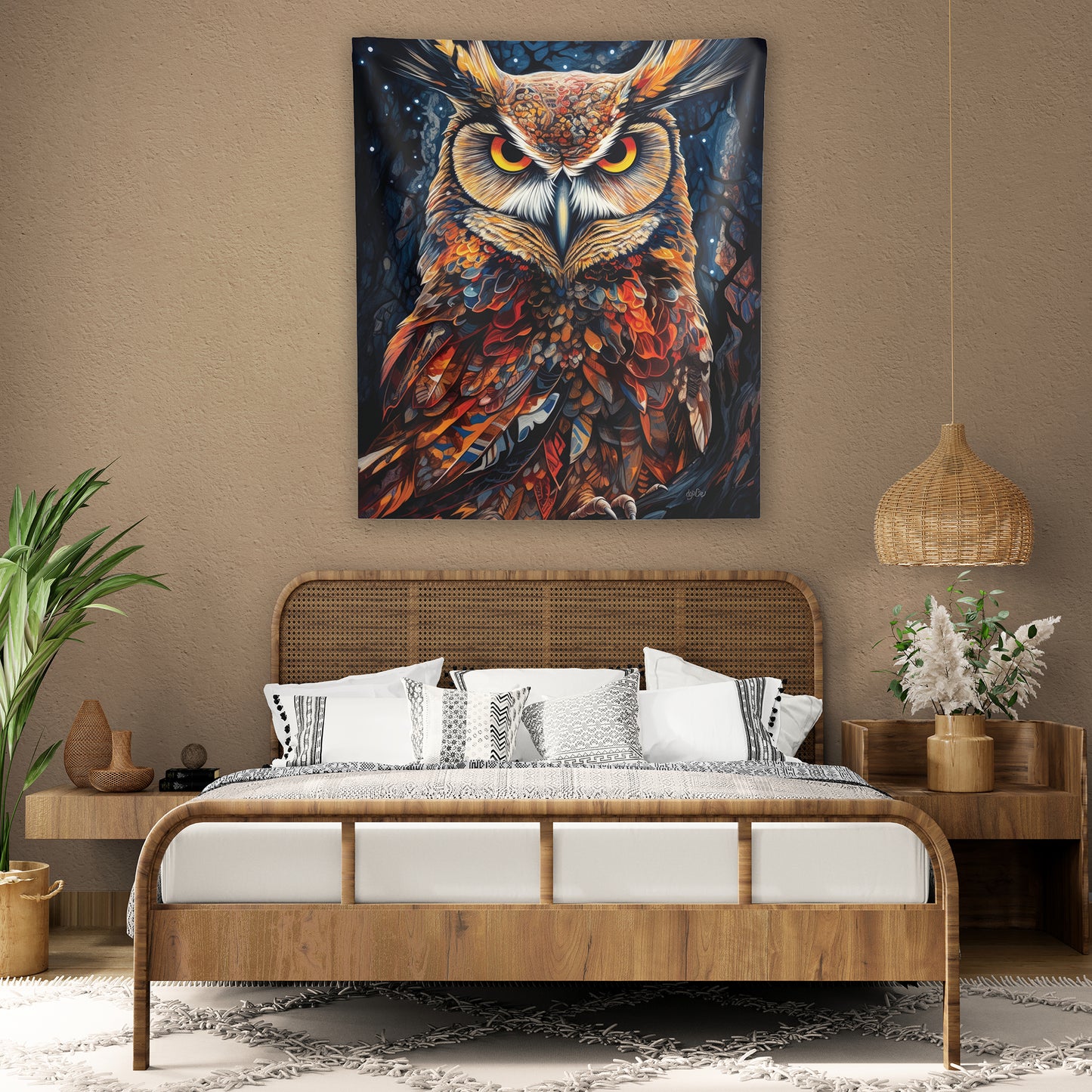 GREAT HORNED OWL - Wall Tapestry