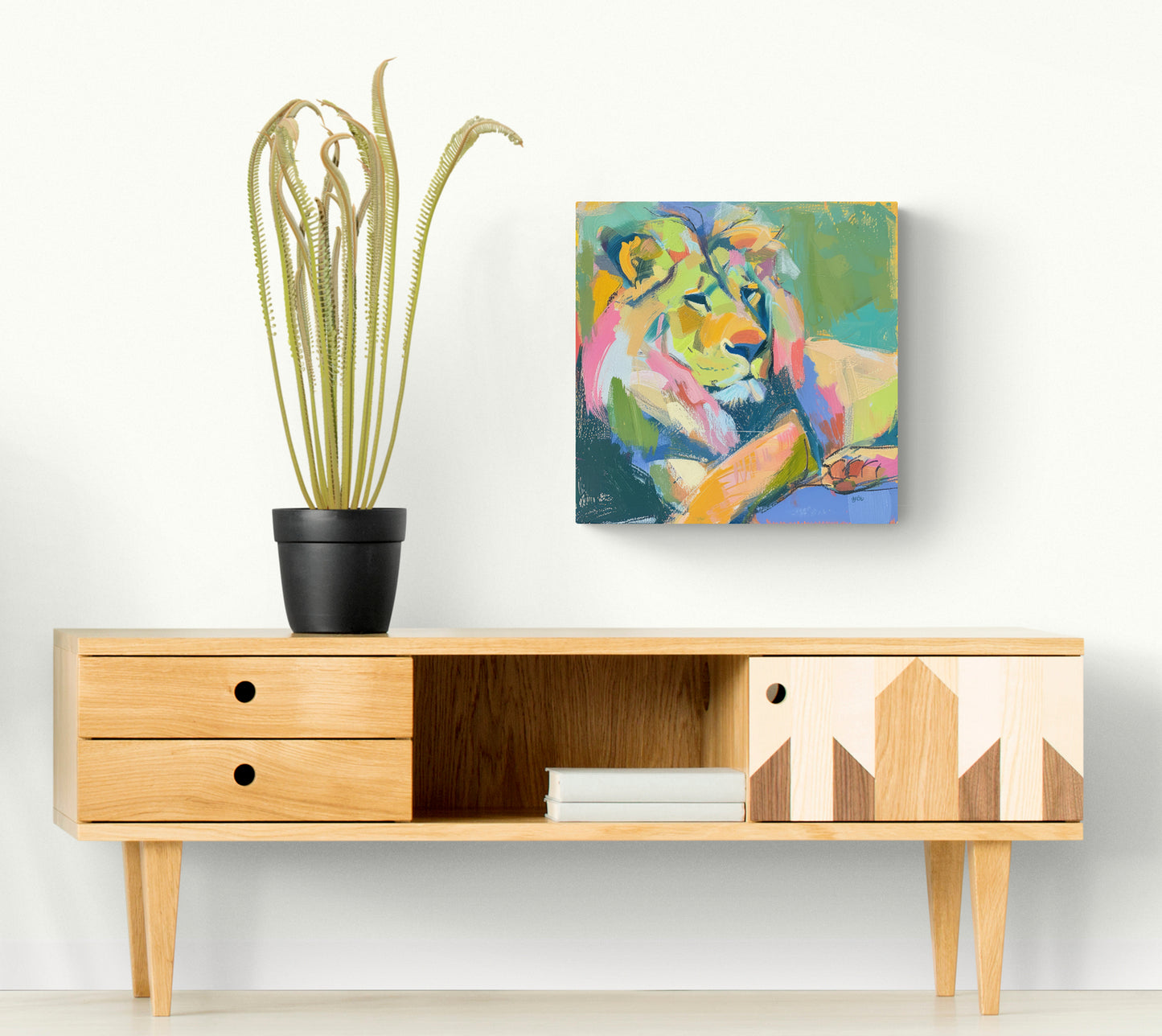 LOUNGING LION