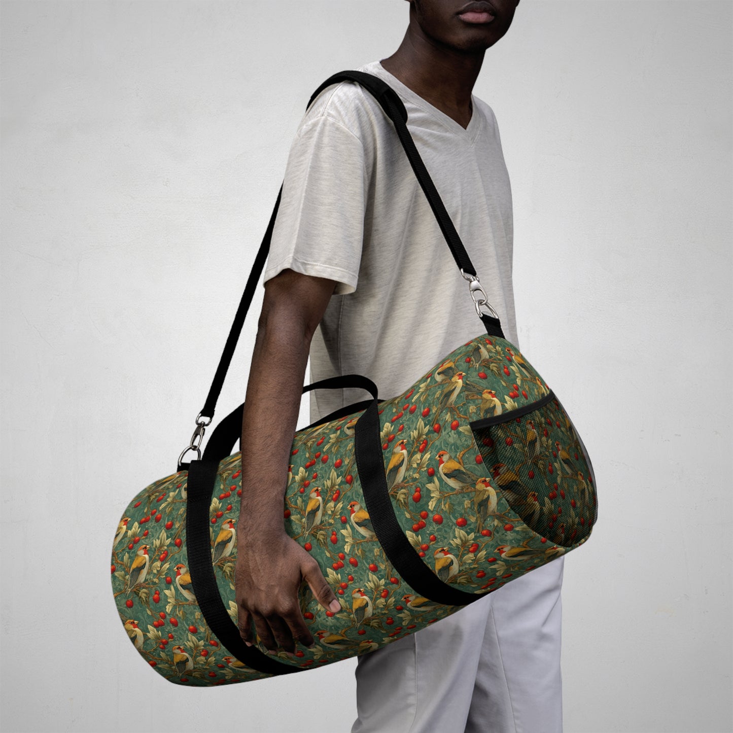 VINTAGE BIRDS & BERRIES - DUFFLE